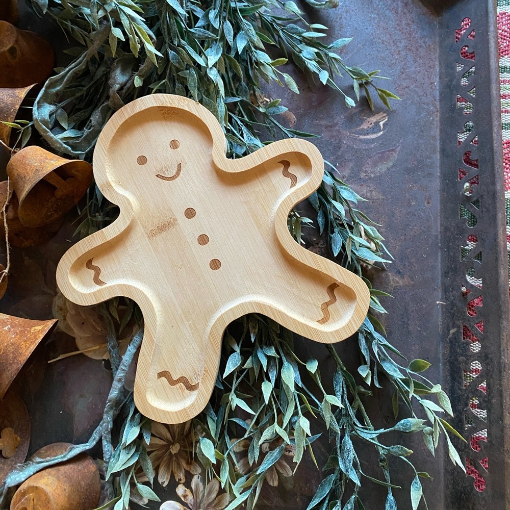 NWOT Unfinished Wood Gingerbread Man Small Tray Holiday Decor - Picture 10 of 15